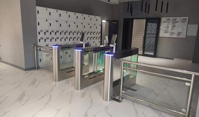LD-B502 en edificio de oficinas, Uzbekistán